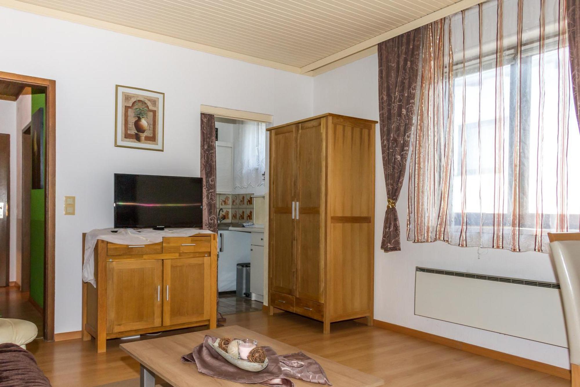 Appartement Roiss Podersdorf am See Rom bilde